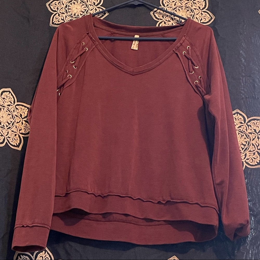 Muddy cute light sweater top S